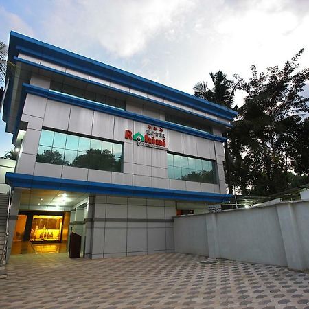 Hotel Rohini International Kallār Екстериор снимка
