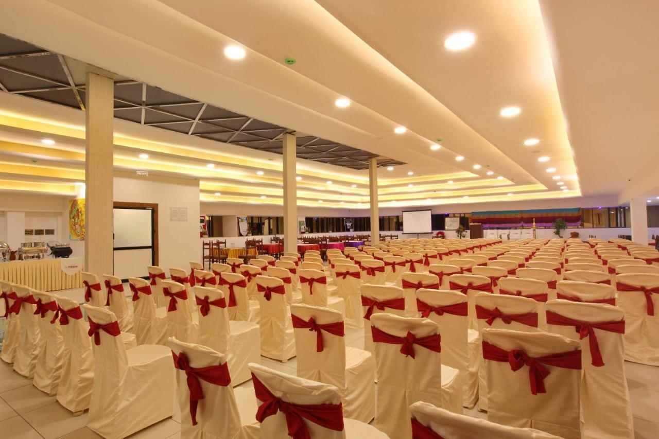 Hotel Rohini International Kallār Екстериор снимка
