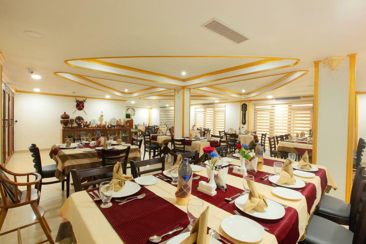 Hotel Rohini International Kallār Екстериор снимка
