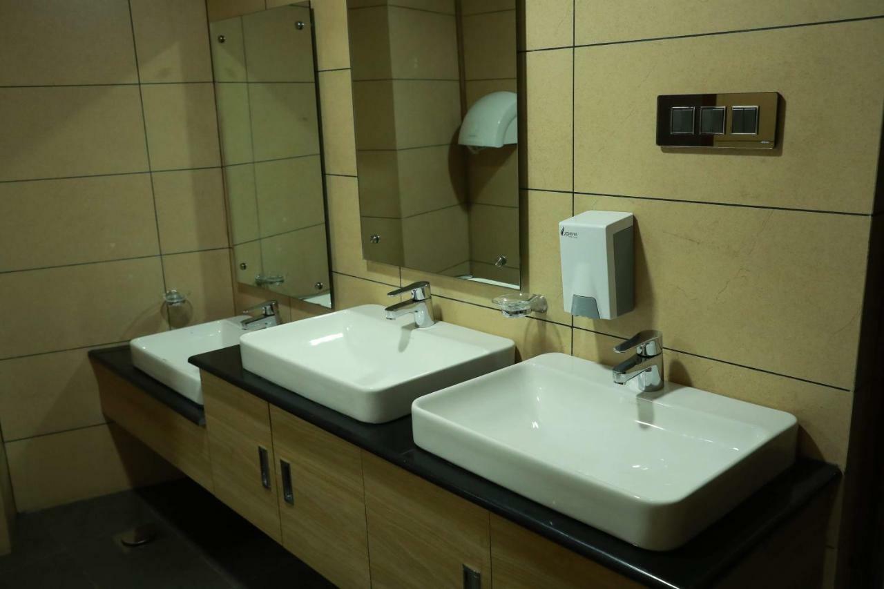 Hotel Rohini International Kallār Екстериор снимка