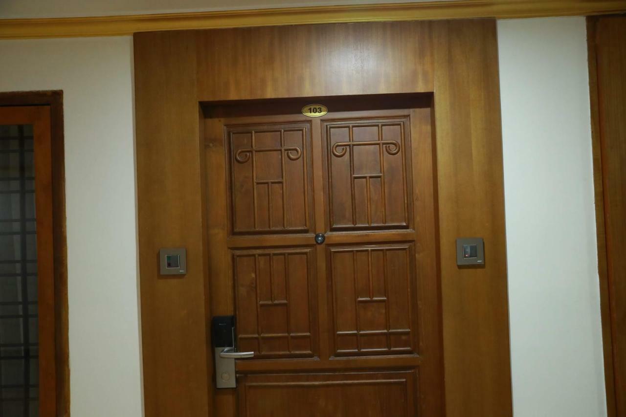 Hotel Rohini International Kallār Екстериор снимка