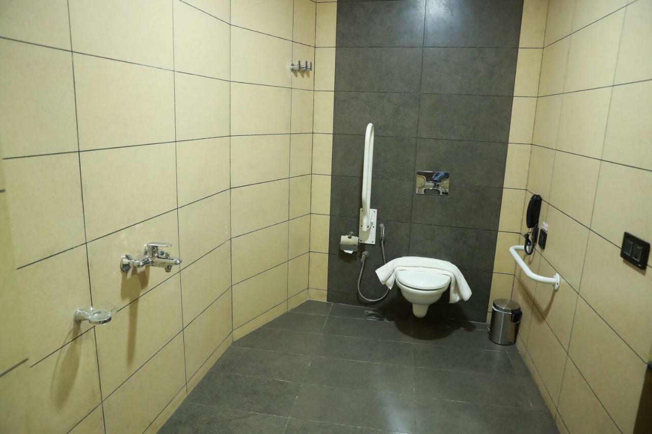 Hotel Rohini International Kallār Екстериор снимка
